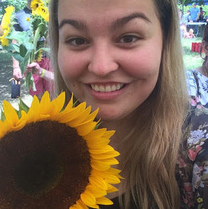 Meet your Posher, Makaila